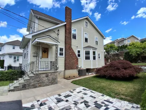 16 Richardson Place Eastchester NY 10709