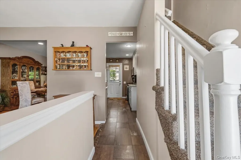 2565 Natta Boulevard Bellmore NY 11710