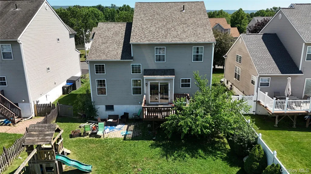 16 Mclaughlin Way Washingtonville NY 10992