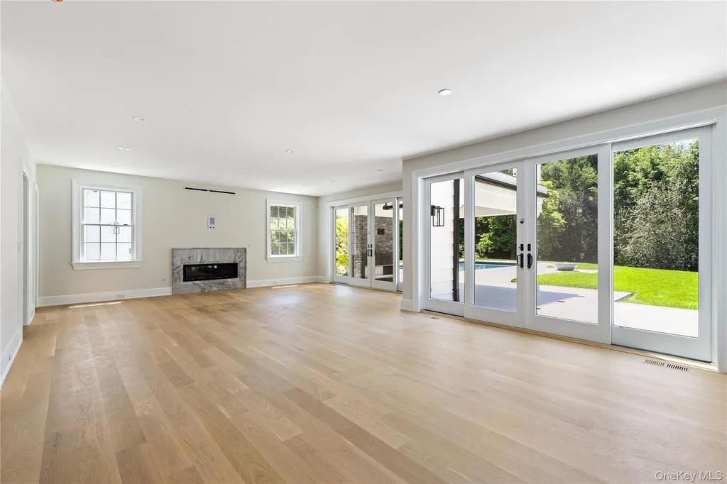 42 Mamaroneck Road Scarsdale NY 10583