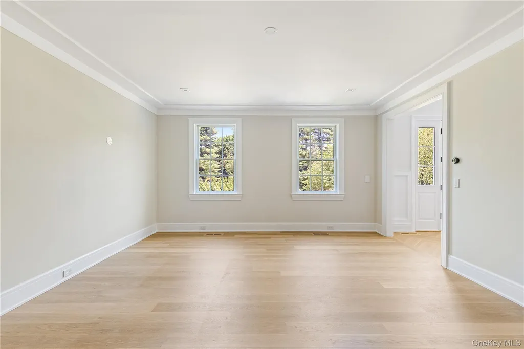 42 Mamaroneck Road Scarsdale NY 10583