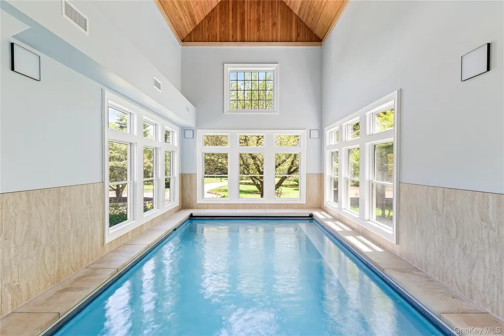 42 Mamaroneck Road Scarsdale NY 10583