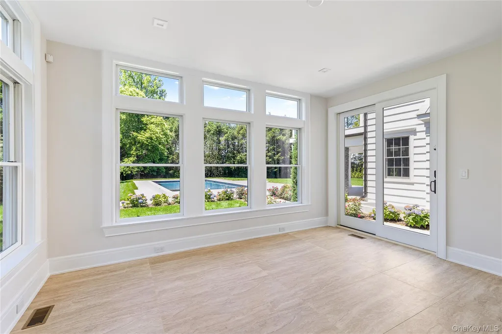 42 Mamaroneck Road Scarsdale NY 10583