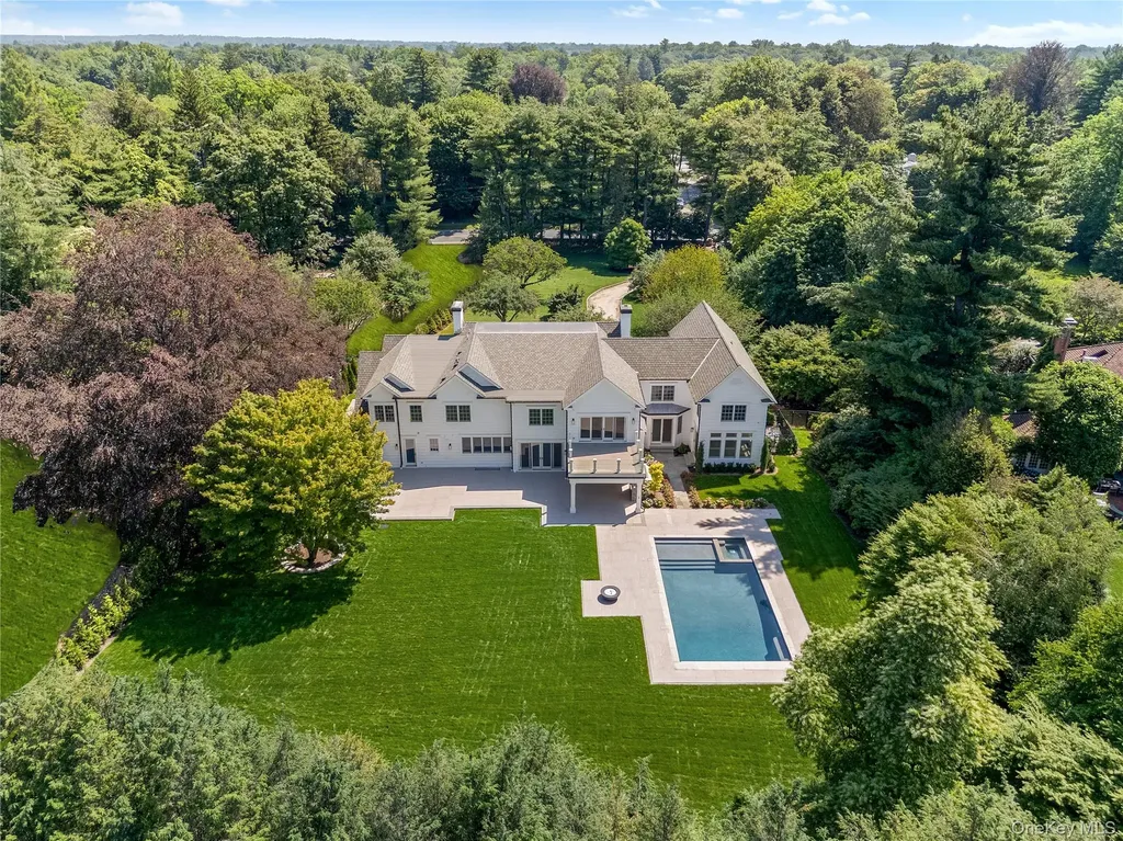 42 Mamaroneck Road Scarsdale NY 10583