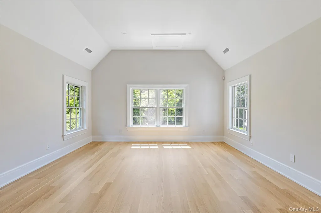 42 Mamaroneck Road Scarsdale NY 10583