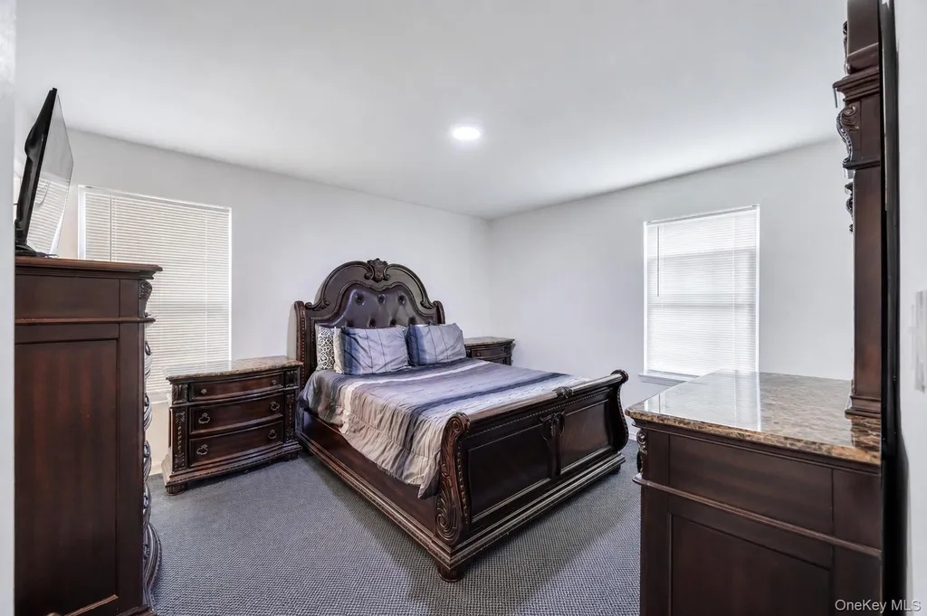 99 Ormond Street Hempstead NY 11550