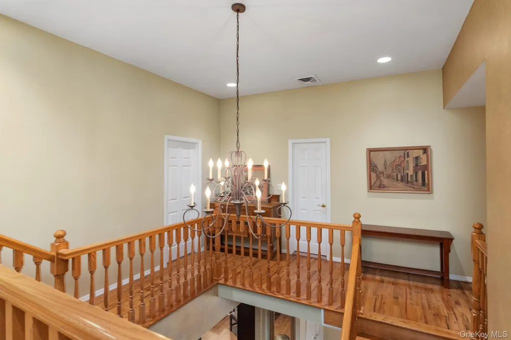 3125 Enos Street Bellmore NY 11710