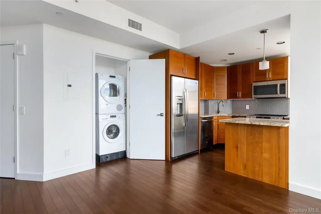 10820 71st Avenue Forest Hills NY 11375