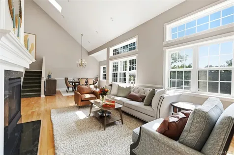 29 Winterberry Lane Briarcliff Manor NY 10510