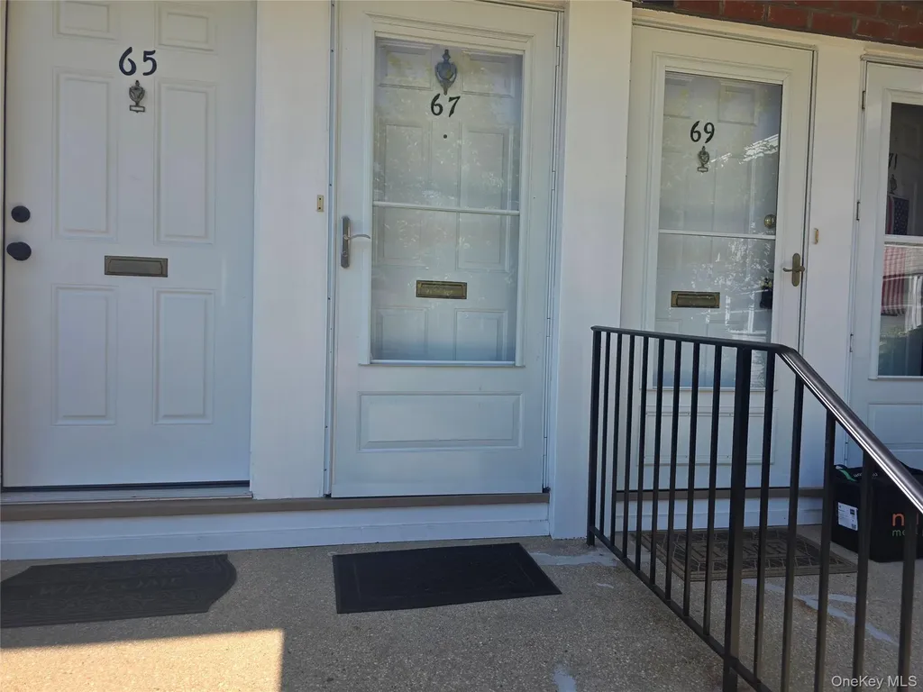 67 Farber Drive West Babylon NY 11704