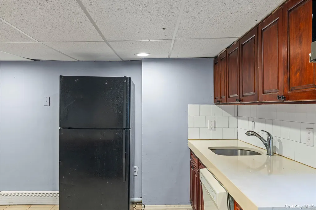 23 3rd Avenue Farmingdale NY 11735