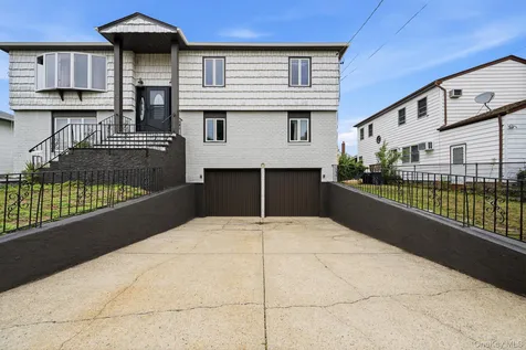 23 3rd Avenue Farmingdale NY 11735