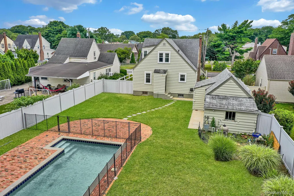 475 Ashland Avenue North Baldwin NY 11510