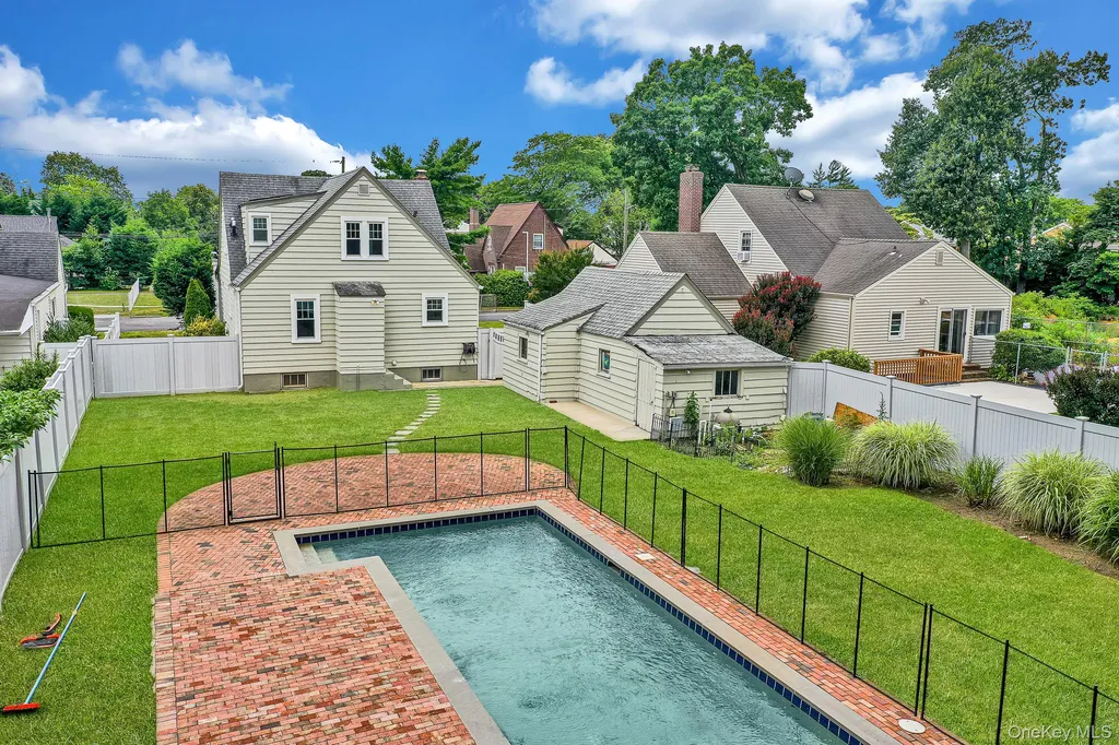 475 Ashland Avenue North Baldwin NY 11510