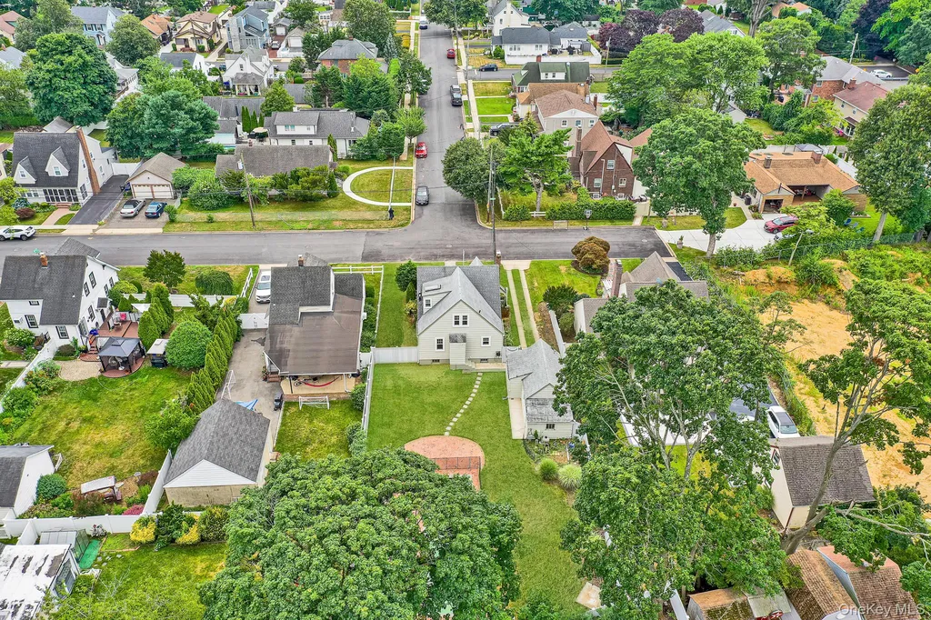 475 Ashland Avenue North Baldwin NY 11510