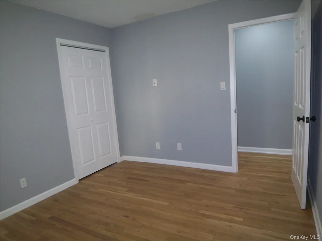 1008 E 228th Street Bronx NY 10466