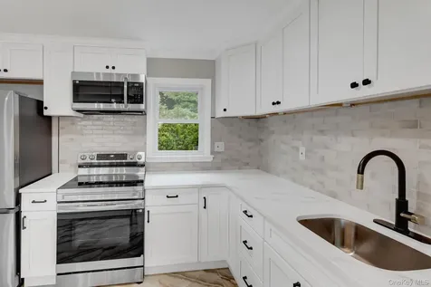792 Highview Avenue Westbury NY 11590
