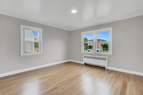 792 Highview Avenue Westbury NY 11590