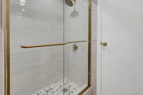 792 Highview Avenue Westbury NY 11590