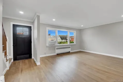 792 Highview Avenue Westbury NY 11590