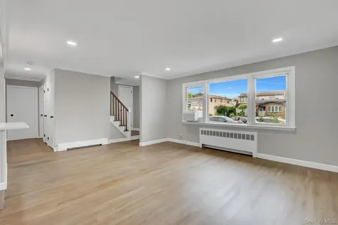 792 Highview Avenue Westbury NY 11590
