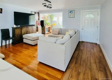 313 Stanley Avenue Mamaroneck NY 10543