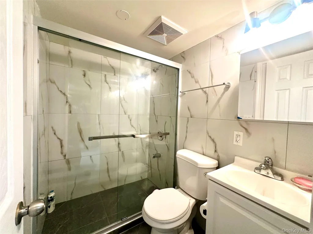 4744 199th Street Flushing NY 11358