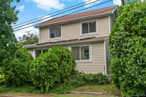 17 Requa Street Briarcliff Manor NY 10510
