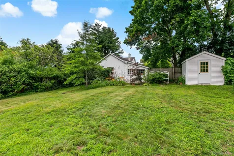 17 Requa Street Briarcliff Manor NY 10510