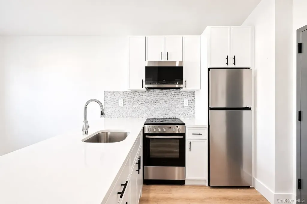 9 Lagrange Avenue Poughkeepsie NY 12603