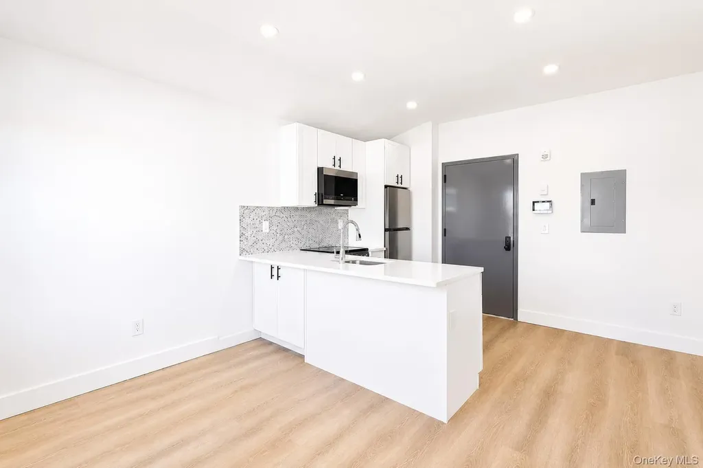 9 Lagrange Avenue Poughkeepsie NY 12603