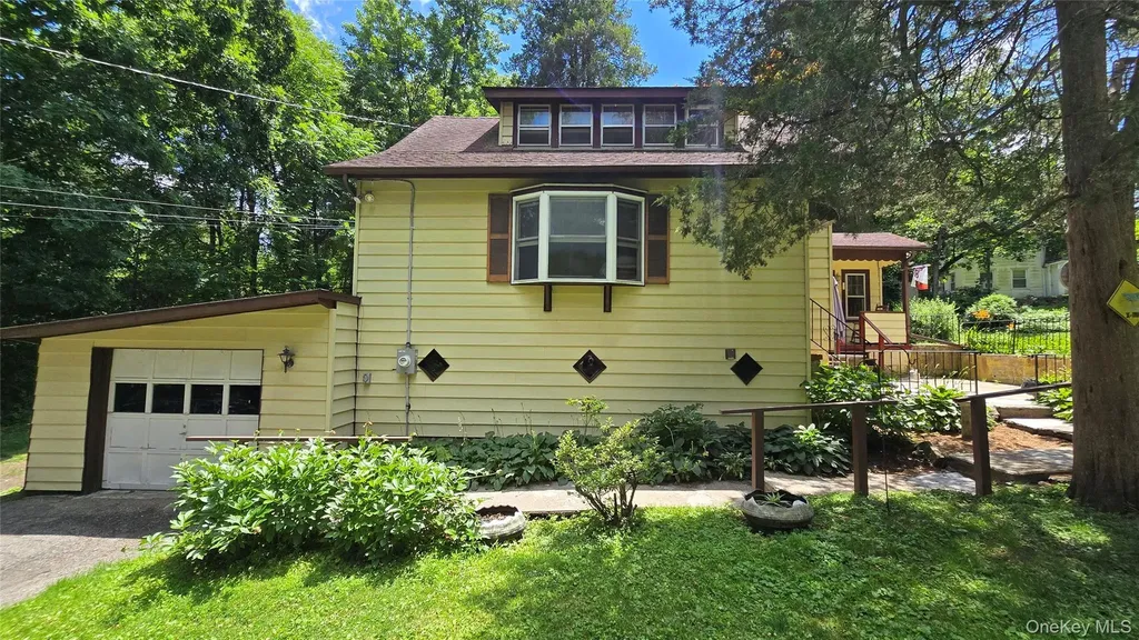 59 Becker Street Lake Peekskill NY 10537