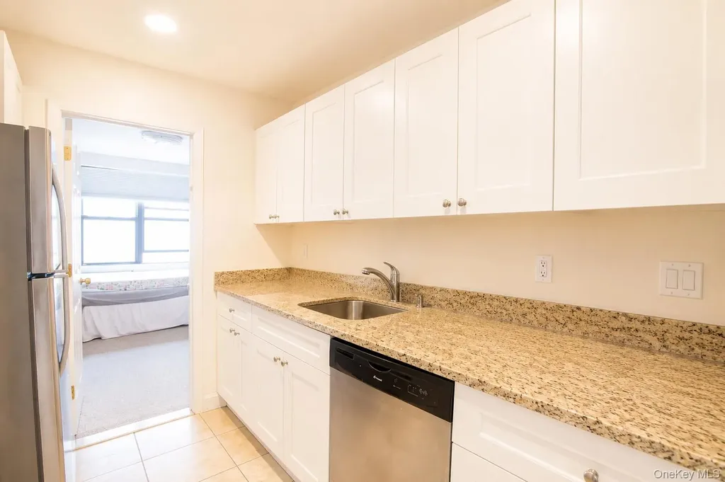 333 Broadway Long Beach NY 11561