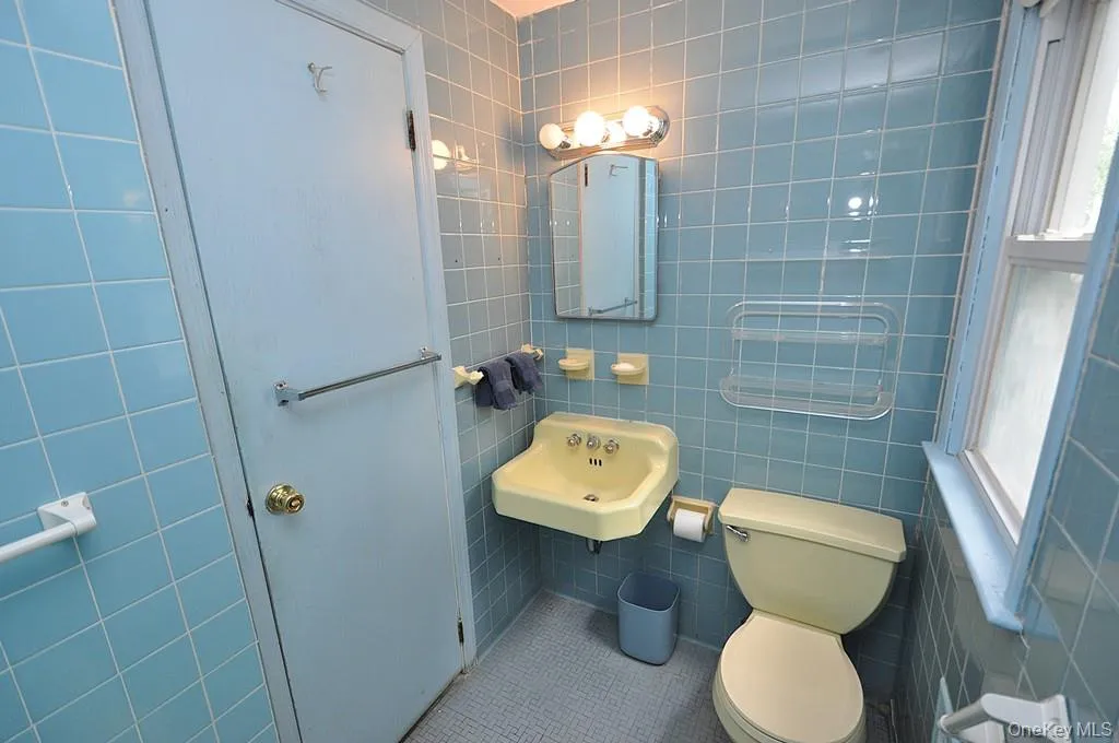 5 Knox Road Eastchester NY 10709
