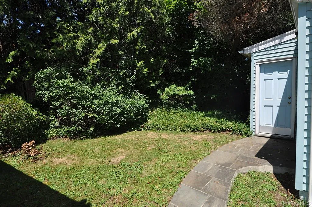 5 Knox Road Eastchester NY 10709