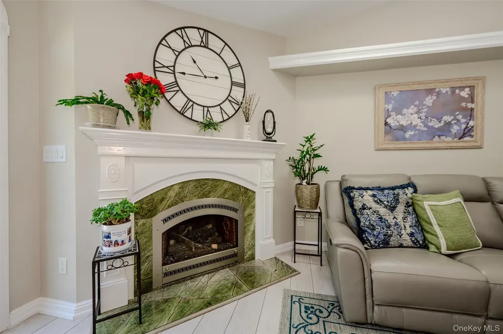 10 Dorset Lane Rockville Centre NY 11570