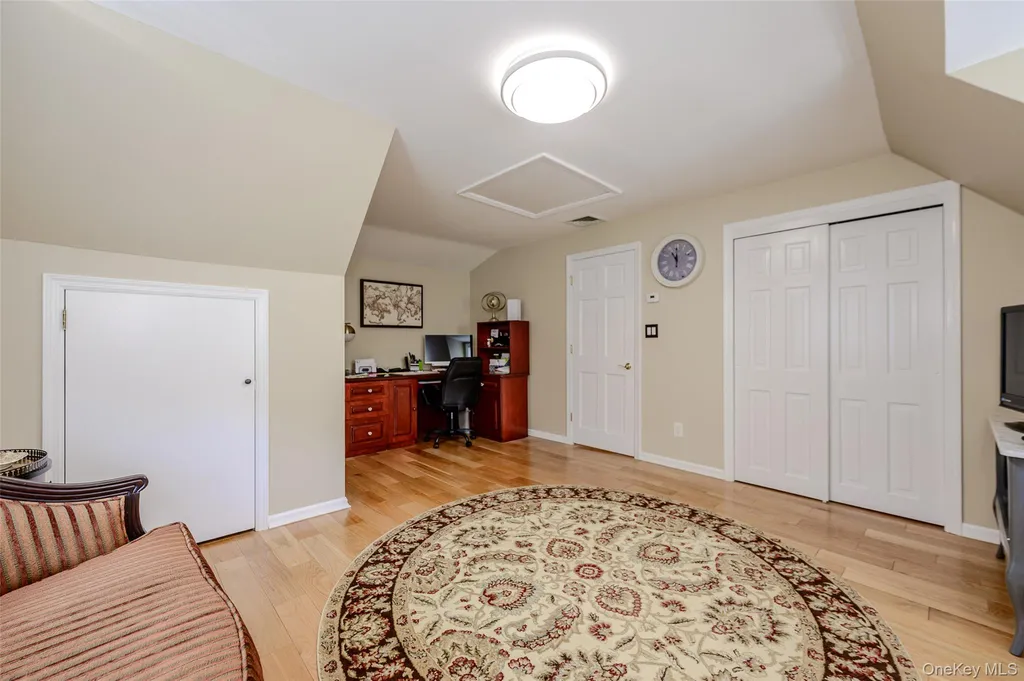 10 Dorset Lane Rockville Centre NY 11570