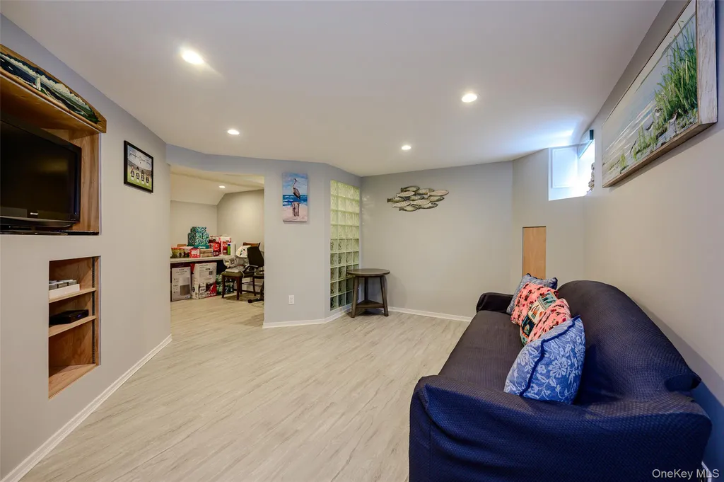 10 Dorset Lane Rockville Centre NY 11570