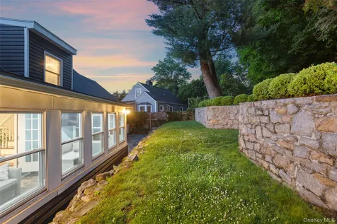 110 Tappan Landing Road Tarrytown NY 10591