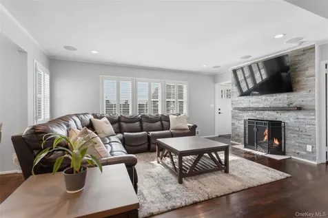 110 Tappan Landing Road Tarrytown NY 10591