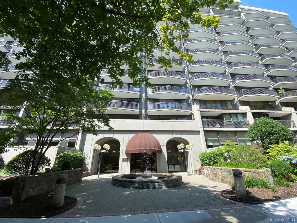 15 Stewart Place White Plains NY 10603