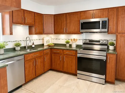 15 Stewart Place White Plains NY 10603
