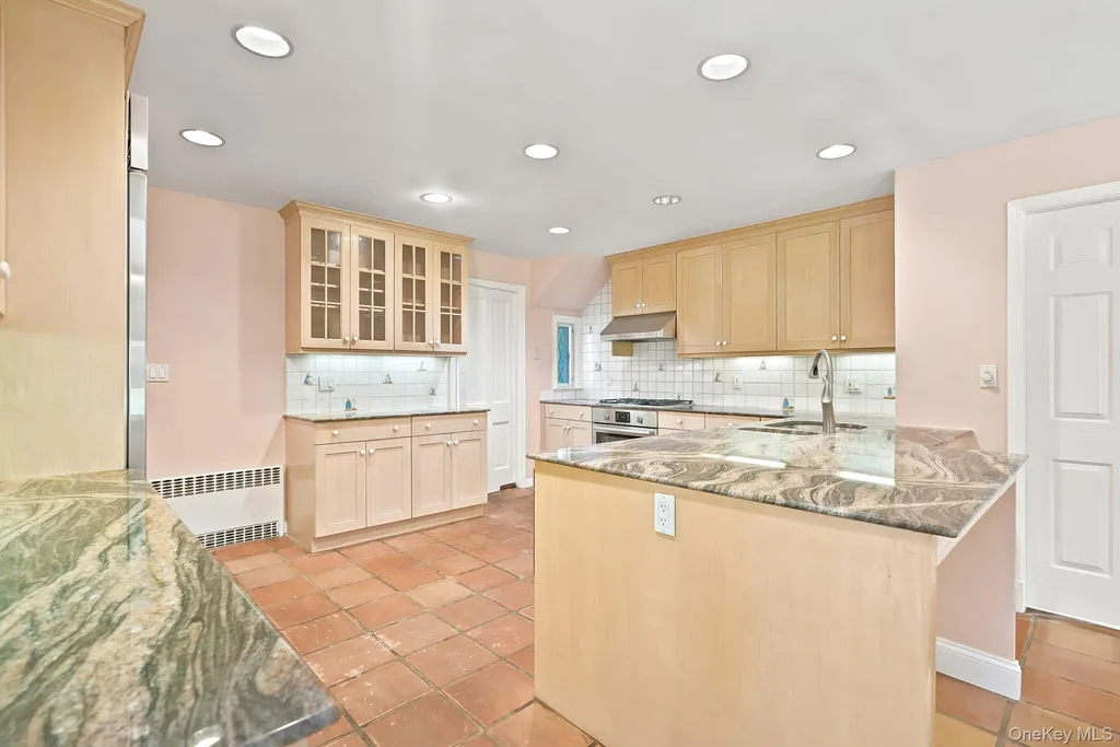 1 Sheridan Road Scarsdale NY 10583
