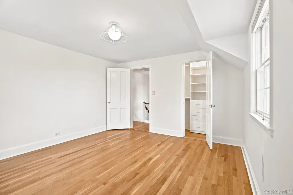 1 Sheridan Road Scarsdale NY 10583