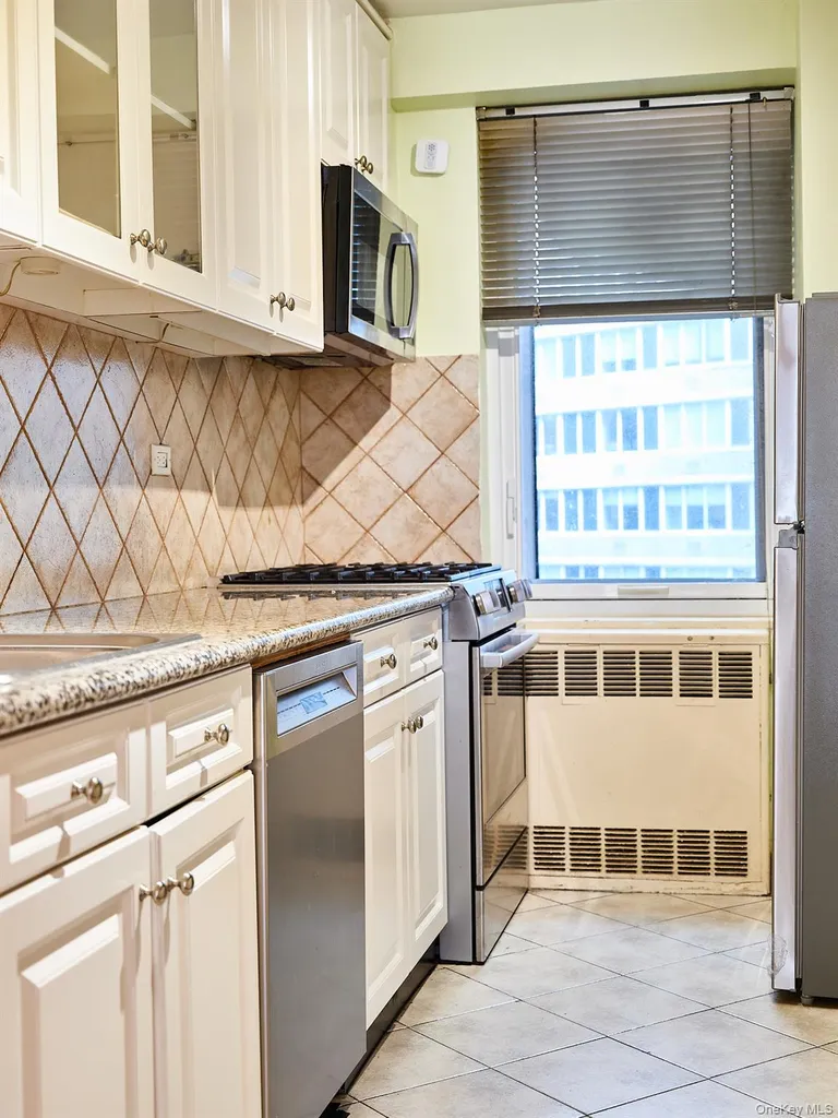 411 E 53rd Street New York (manhattan) NY 10022