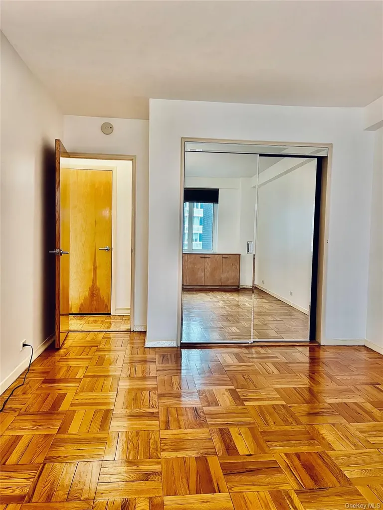 411 E 53rd Street New York (manhattan) NY 10022