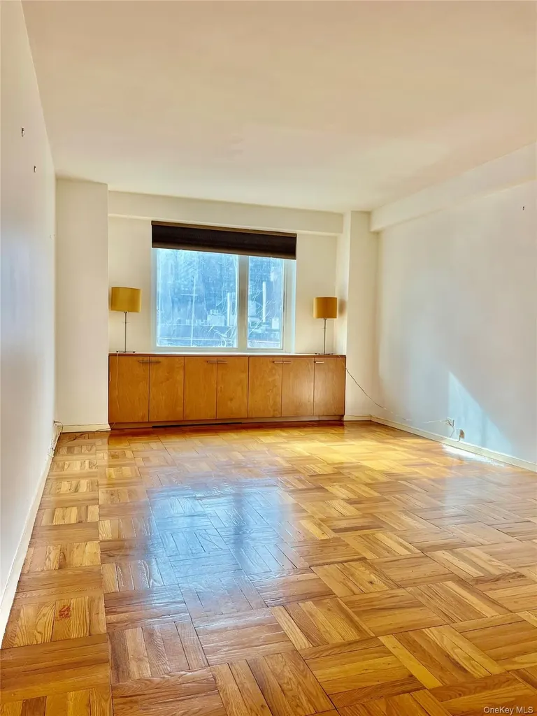 411 E 53rd Street New York (manhattan) NY 10022