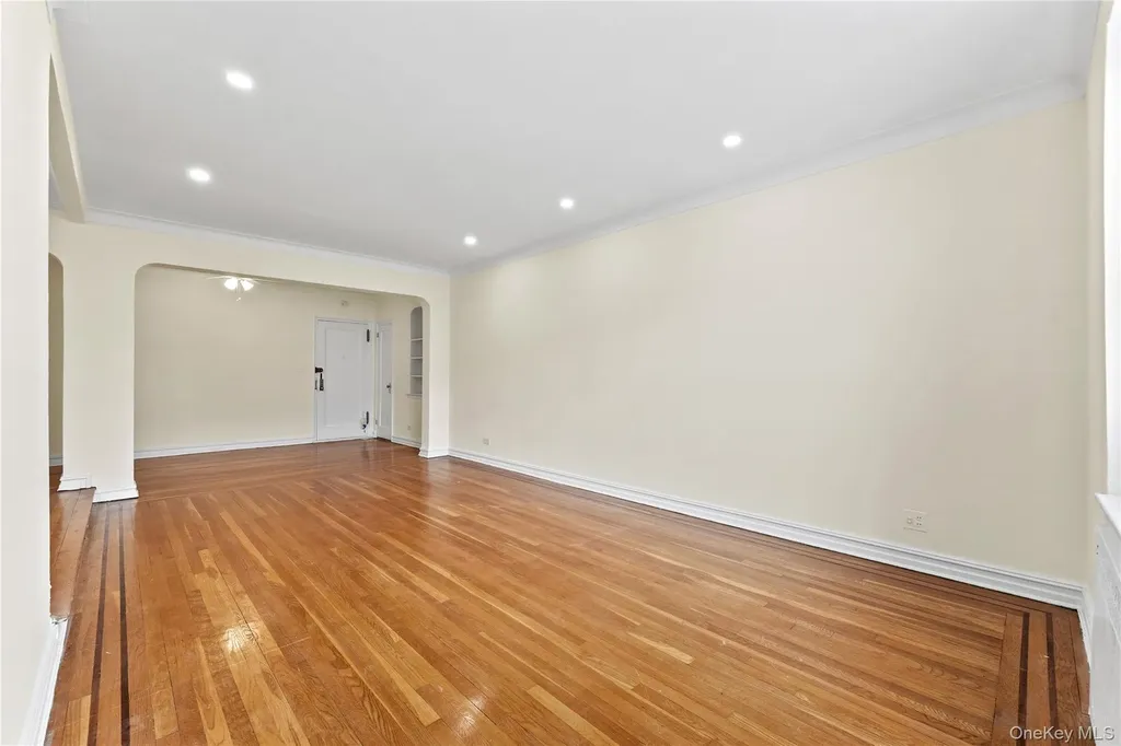35-35 75th Street Jackson Heights NY 11372