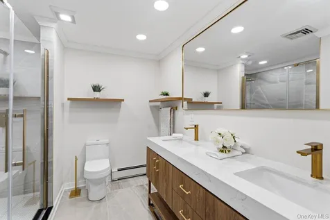 12 E Park Drive Old Bethpage NY 11804