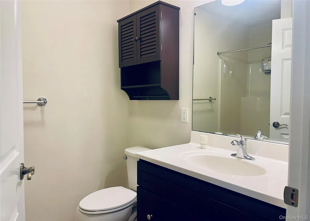 46 Islip Avenue Islip NY 11751